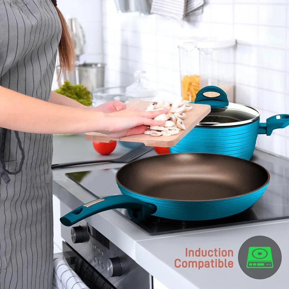 Nonstick Cookware Set with Lids Heat Resistant Handles Durable Aluminum Kitchen Pots Pans Cookware