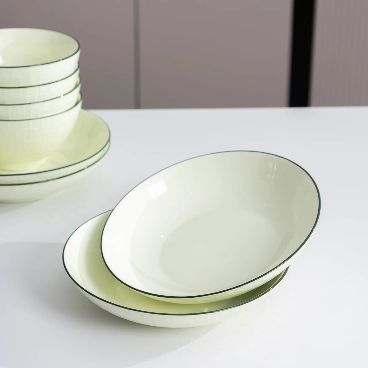 Dinnerware Set Premium Ceramic Bowls and Plates Luxury Tableware Suit for Home Dinners