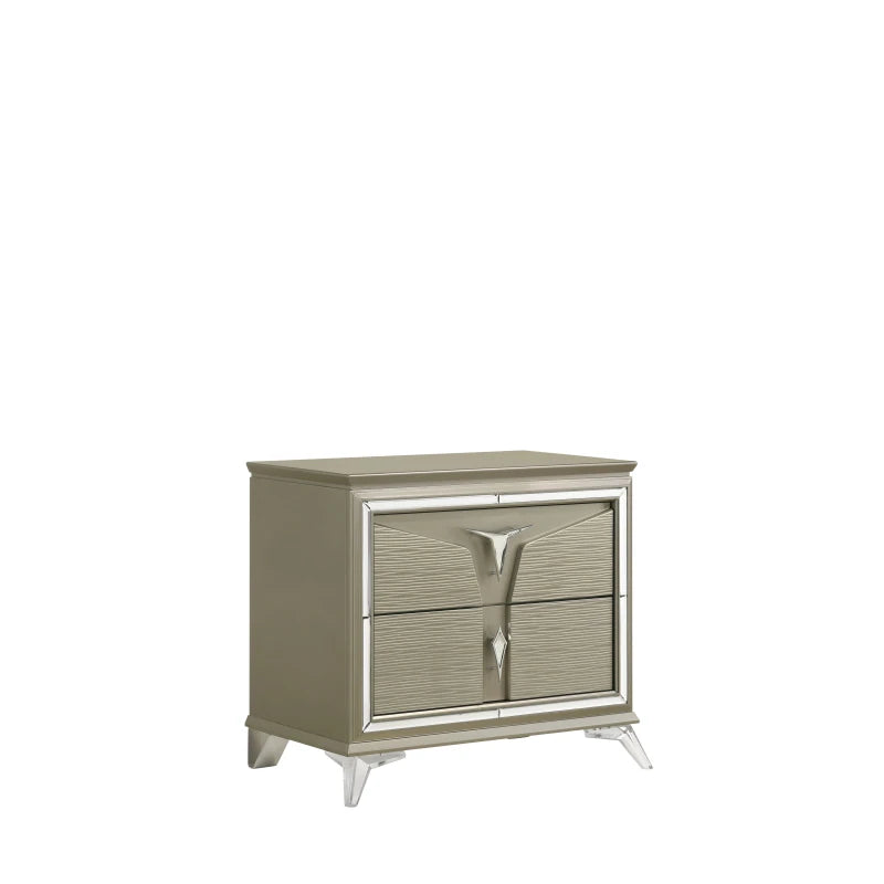 Modern Style Queen 5PC Bedroom Set Made with Wood & LED Headboard ,For bedroom,Main Color: Silver