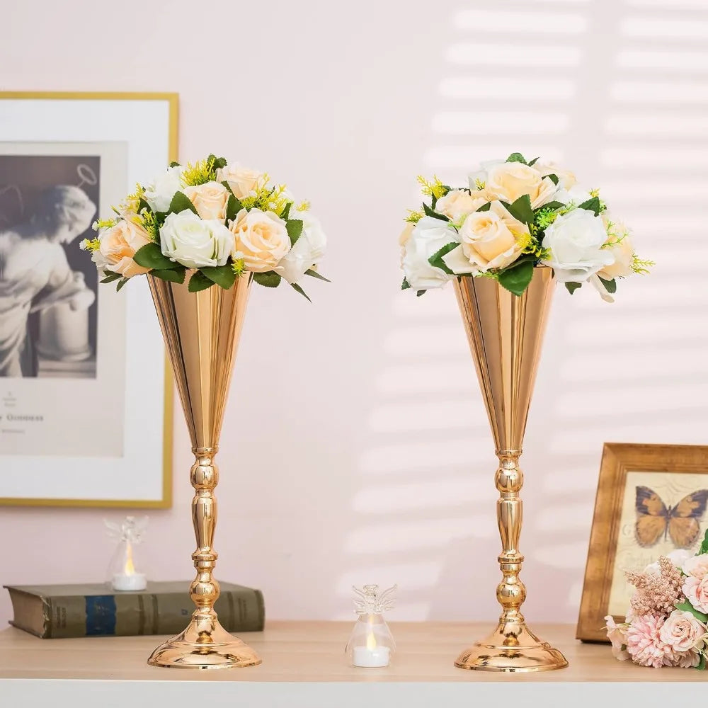 Gold vase dining table decoration for home