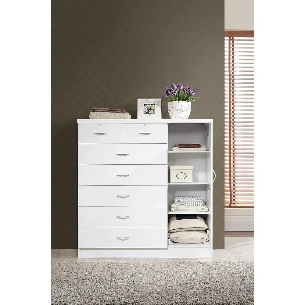 Jumbo Chest, Five Large Drawers, Two Smaller Drawers with Two Lock,